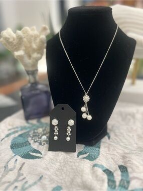 Crystal Pavé White Pearl Pendant Necklace and Earring Set